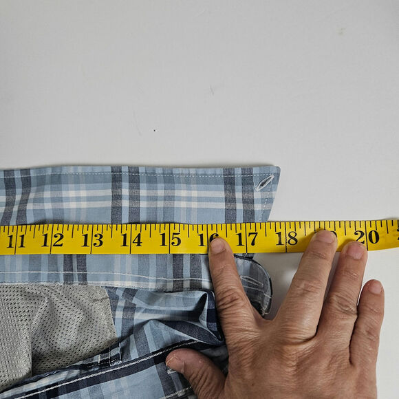 Eddie Bauer Mens Button down Short Sleeve Shirt Sz XLarge Classic Blue and White - Picture 6 of 9